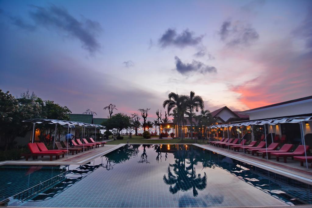 Golden Bay cabaña Ko Lanta Exterior foto